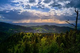 Dramatische Wetterstimmung über Bühl von Jörg Bongartz