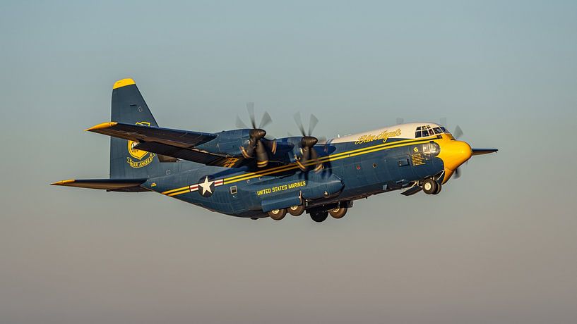 Blue Angels Lockheed C-130J Hercules  par Jaap van den Berg