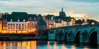 De Sint Servaas brug in Maastricht van Martin Bergsma thumbnail