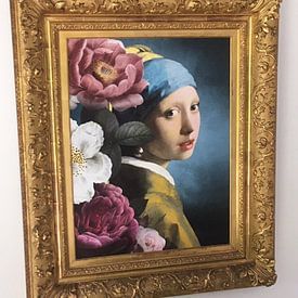 Klantfoto: Of Pearls and Roses van Marja van den Hurk, op canvas