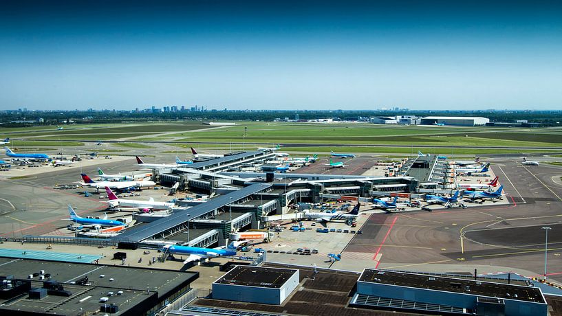 Schiphol an einem heißen Sommertag von Jeffrey Schaefer