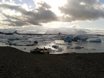 Jökulsárlón, IJsland sur Jurrina Smit-Brink