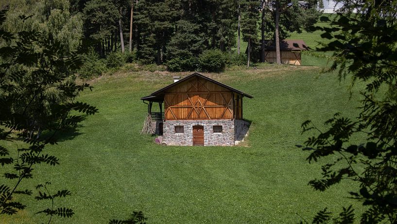 Mountain hut by Rens van Duijn