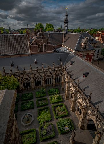 Pandhof et bâtiment de l'Académie depuis la cathédrale. sur Verliefd op Utrecht