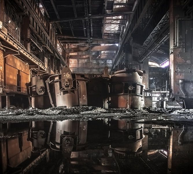 Oude verlaten staalfabriek Urbex van Olivier Photography