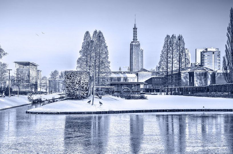 Winter in het Museumpark - monochroom van Frans Blok