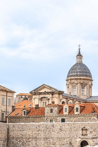 Oude Muren en Koepels Het Historische Gezicht van Dubrovnik