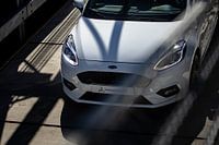 weißer ford fiesta st
