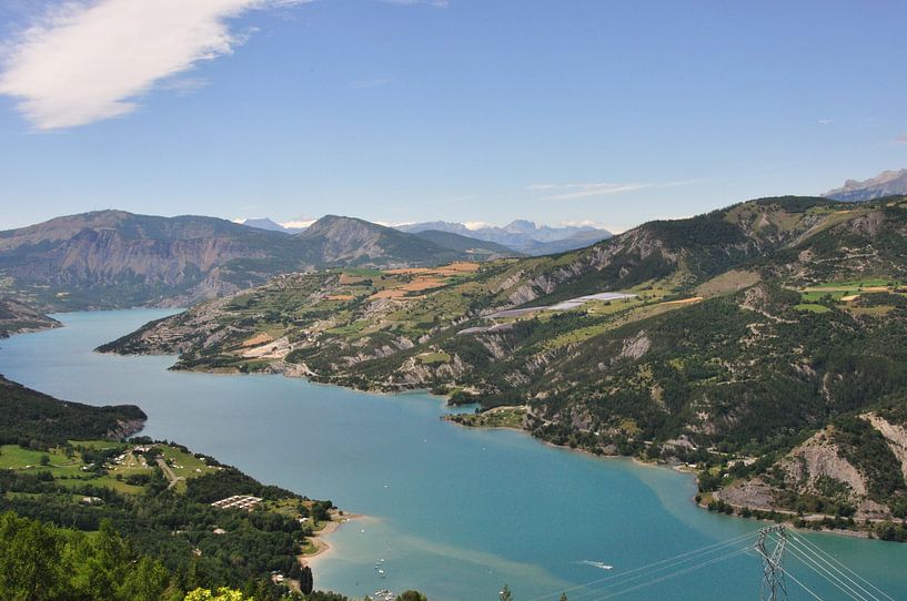 Vergezicht Lac Serre Poncon by Fred van den Brink