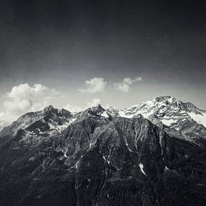 Majestätische Alpen von Dirk Wüstenhagen