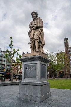 Rembrandt-Statue von Ivo de Rooij