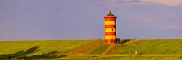 Panoramic photo of the Pilsum lighthouse