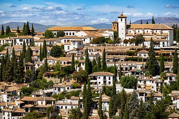 Old town of Granada, Spain by ViaMapia