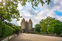 Carcassonne, der Eingang zu La Cité, Frankreich