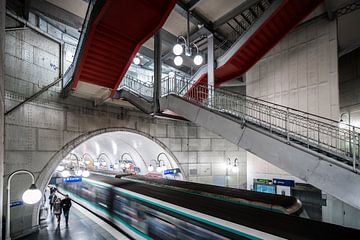 Pariser Metro von Scott McQuaide