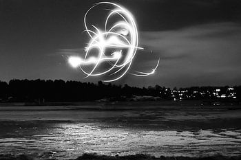 Analoge foto waarbij gespeeld wordt met licht