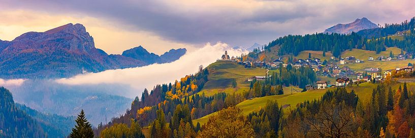 Panorama of Colle Santa Lucia, Italy by Henk Meijer Photography
