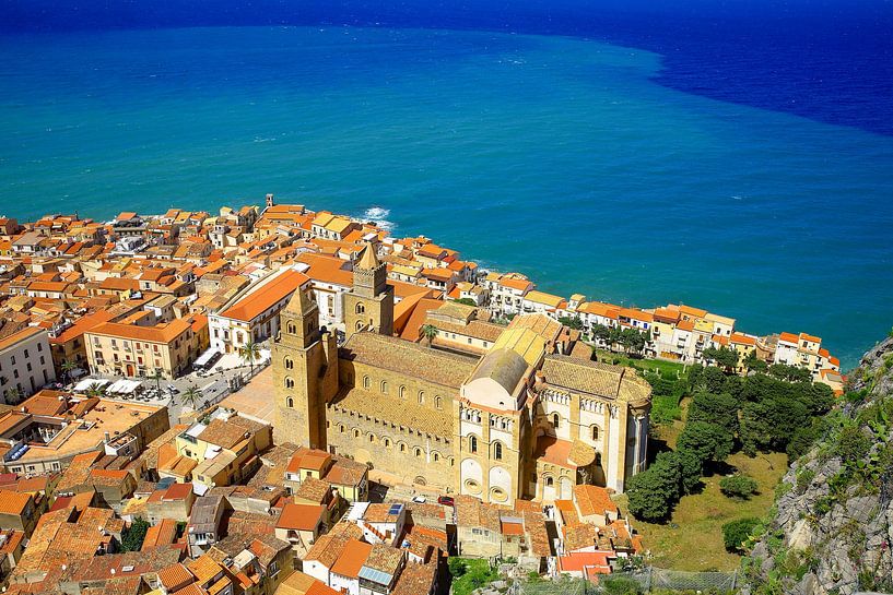 Cefalù Sizilien von oben von Patrick Lohmüller