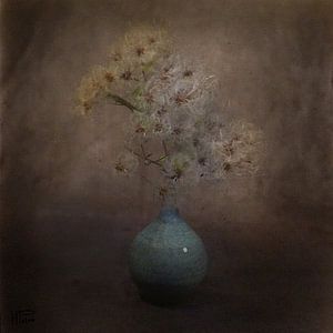 Still life vine in vase