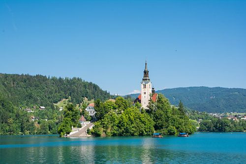 Église sur le lac de Bled en Slovénie