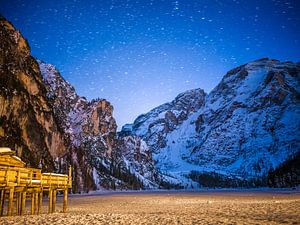 Pragser Wildsee bei Nacht