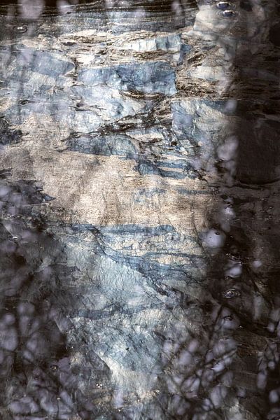 Fleece on water by Betty van Engelen