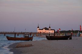 Seebruecke in Ahlbeck bei  Abendsonne, Ahlbeck, Insel Usedom, Mecklenburg-Vorpommern, Deutschland, e