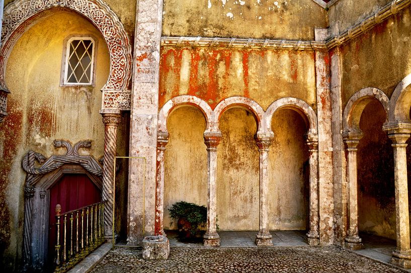Romantic Door / Portugal by Sabrina Varao Carreiro