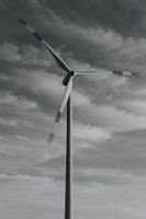 Wind turbine (black and white)