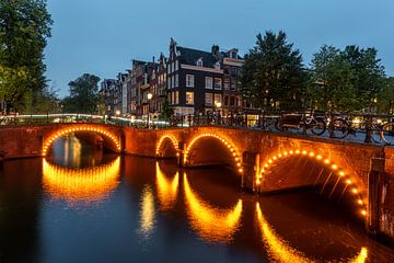 Les canaux d'Amsterdam à l'heure bleue (0169) sur Reezyard