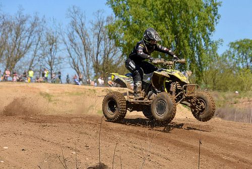 Im Rennen hebt man mit dem Quad mitunter auch  ab