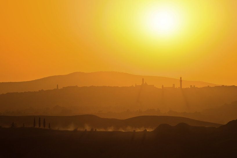 Silhouet van Siena, Toscane. by Rens Kromhout