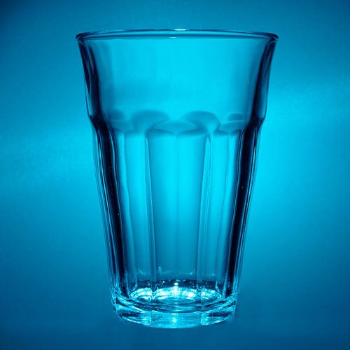 Clear glass in Blue light