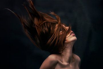 Hairflip by Elianne van Turennout