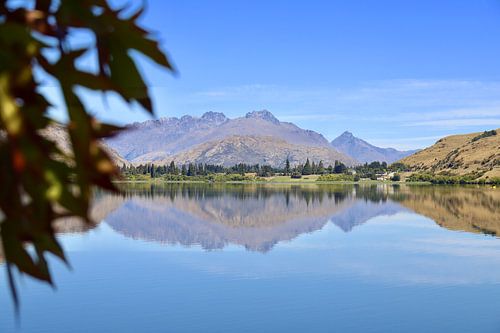 Spiegelung Lake Hayes: Atemberaubendes Panorama Neuseeland