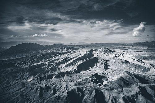 Landschap van de Grand Canyon west vanuit de lucht in zwart wit