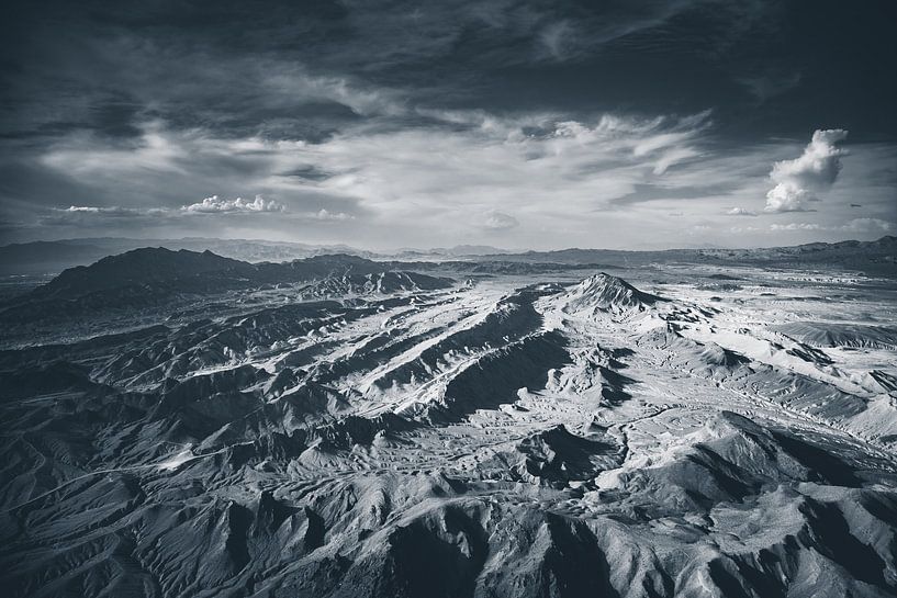 Landschap van de Grand Canyon west vanuit de lucht in zwart wit van Retinas images