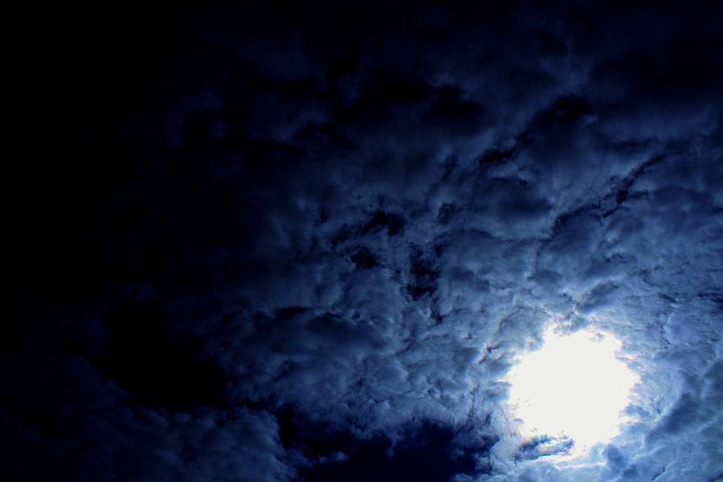 Cloudy day by Lisanne Schuiling