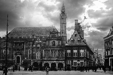 L'hôtel de ville de Haarlem dans les temps anciens.