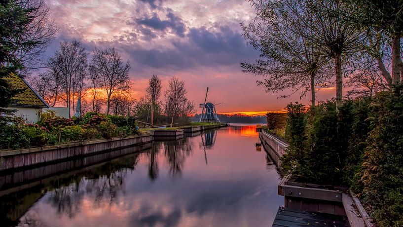 Sunset by Reint van Wijk