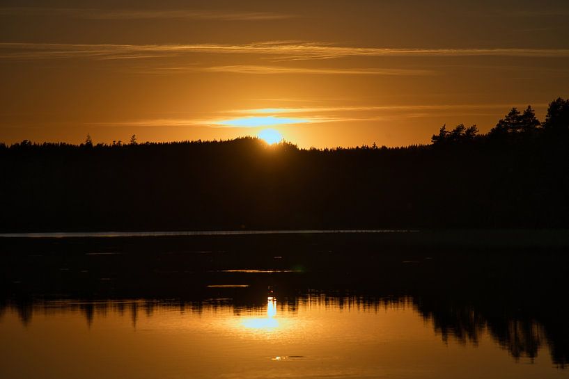 Sunset at the lake in Sweden by Martin Köbsch