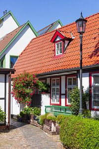 Rostock-Warnemuende : historisches Haus in der  Altstadt