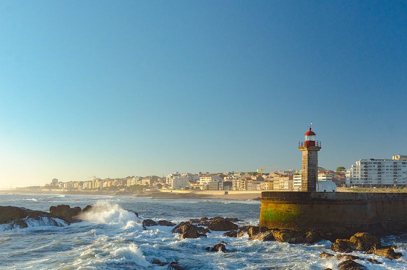 Porto by Hello Pompoyo