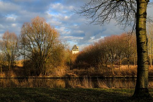 Kasteel Almere bij ondergaande zon