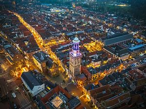 Kampen Nieuwe Toren an einem Winterabend