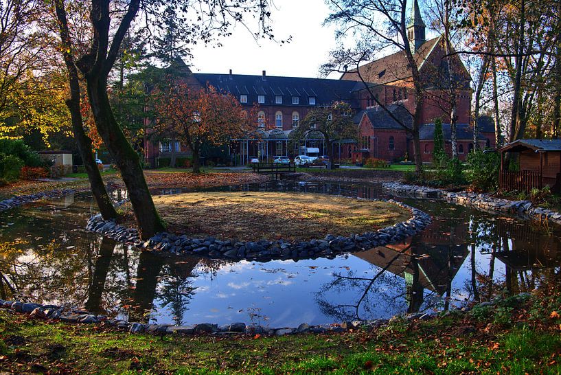 Religieuze tuin 6 van Edgar Schermaul