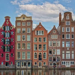 Maisons sur le canal à Amsterdam sur Carola Schellekens