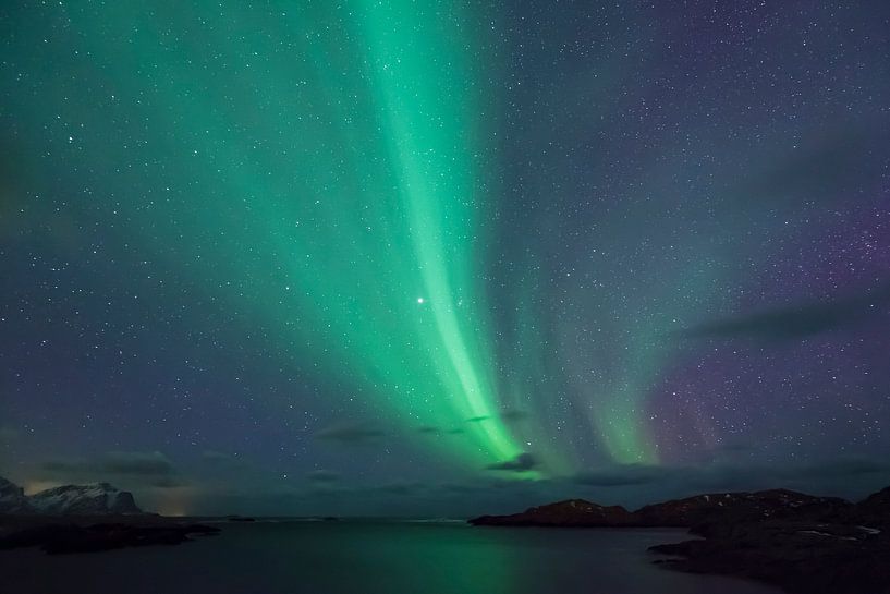 Noorderlicht boven de Lofoten van Karla Leeftink