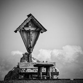 Crucifix Seiser Alm by Rob Boon