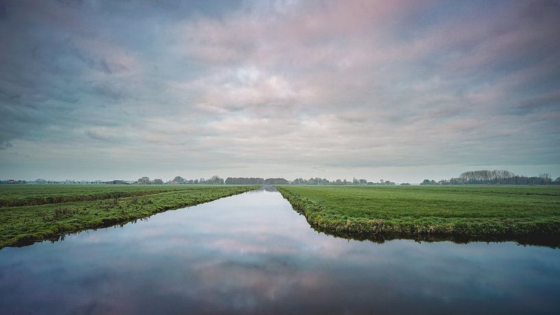 cloudy reflection van Sonny Vermeer